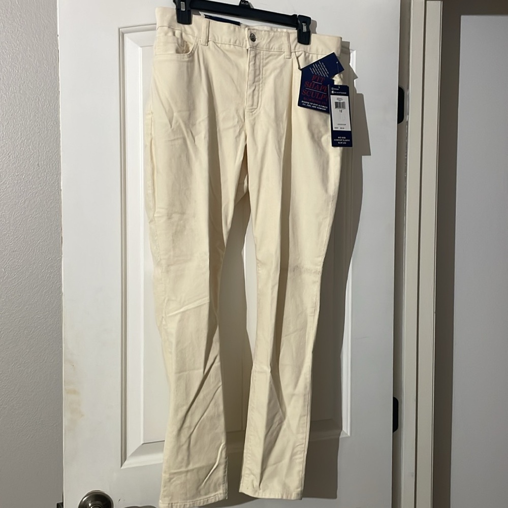 Chaps Cream Slimming Fit Pants